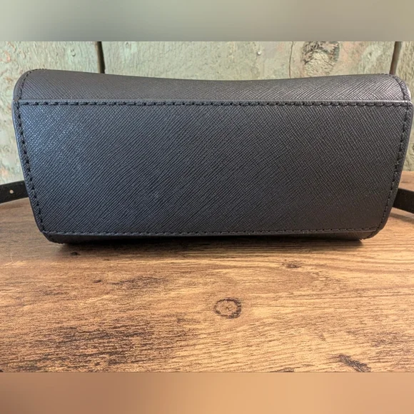 Michael Kors Black Crossbody Bag - Picture 7 of 11